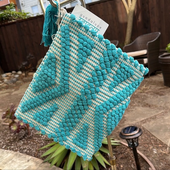 Guadalupe Design Illa Clutch - Turquoise - Picture 6 of 6